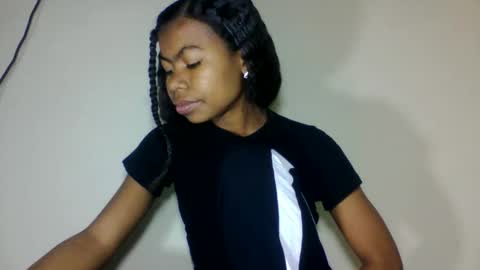 Snapshot of yannick_01 chatting on 06/11/26, 02:53 yannick_01 online show from 06/11/26, 02:53