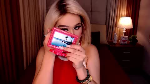 Snapshot of yanny_xoxo chatting on 02/23/25, 02:46 Allisonn online show from 02/23/25, 02:46