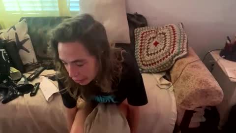 yanyanpixie online show from 10/12/25, 05:45