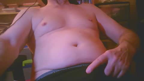 Snapshot of yapamature chatting on 02/01/25, 10:48 dupuy online show from 02/01/25, 10:48