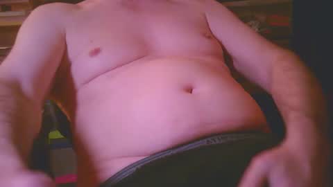 Snapshot of yapamature chatting on 02/10/25, 02:05 dupuy online show from 02/10/25, 02:05