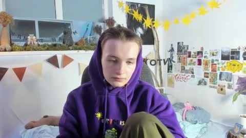 Snapshot of yaposha chatting on 12/10/24, 08:16 yaposha online show from 12/10/24, 08:16