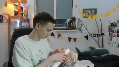 Snapshot of yaposha chatting on 12/28/24, 02:21 yaposha online show from 12/28/24, 02:21