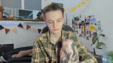 Snapshot of yaposha chatting on 12/29/24, 04:30 yaposha online show from 12/29/24, 04:30