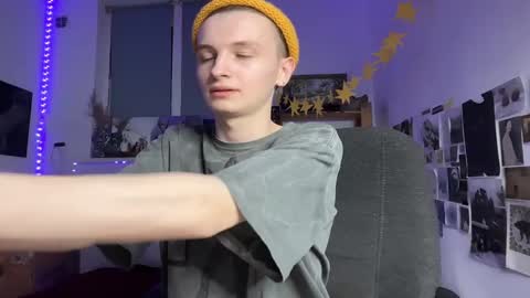 Snapshot of yaposha chatting on 03/09/25, 06:21 yaposha online show from 03/09/25, 06:21