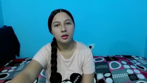 Snapshot of yara_breeze chatting on 05/20/26, 01:34 yara_breeze online show from 05/20/26, 01:34