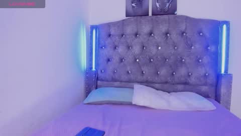 Snapshot of yara_flamer chatting on 12/05/25, 11:41 Yara online show from 12/05/25, 11:41