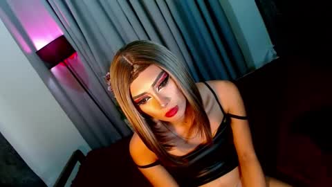 miss yasii online show from 12/16/24, 03:30