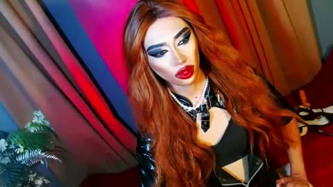 miss yasii online show from 01/05/25, 09:48
