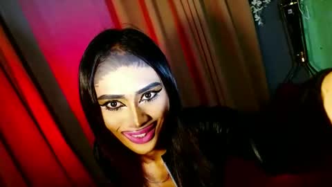 miss yasii online show from 01/06/25, 04:34