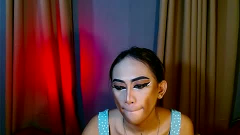miss yasii online show from 01/15/25, 04:32