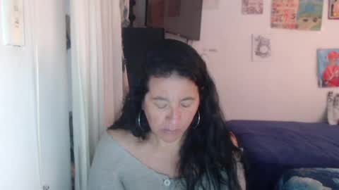 yasmin_love85 online show from 06/16/26, 03:25