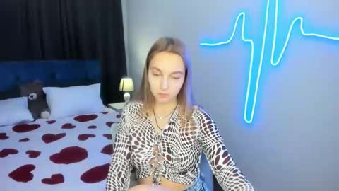 Snapshot of yasminasage chatting on 10/05/25, 06:39 Yasmina online show from 10/05/25, 06:39