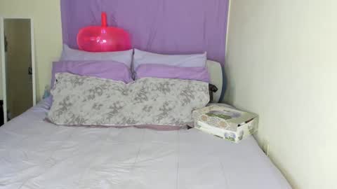 Yasmina online show from 12/21/24, 04:30