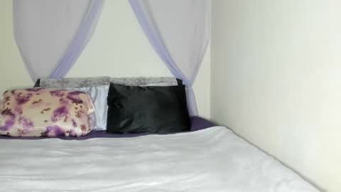 Yasmina online show from 09/24/25, 04:54