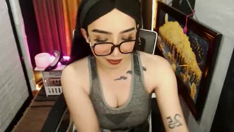 yassiered online show from 06/06/26, 10:09