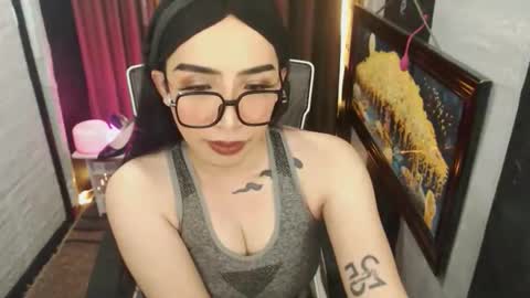 yassiered online show from 06/10/26, 08:46
