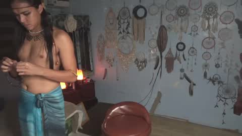 Snapshot of yawa__ chatting on 12/26/24, 08:07 Blush online show from 12/26/24, 08:07