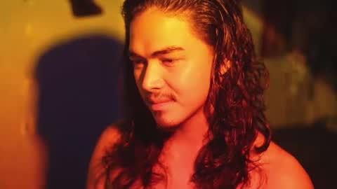 Snapshot of yawa__ chatting on 11/27/25, 01:46 Blush online show from 11/27/25, 01:46