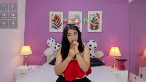 Yaya  online show from 07/01/26, 12:07