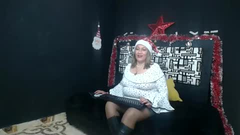Snapshot of yayita_mature chatting on 12/20/24, 01:11 yayita online show from 12/20/24, 01:11