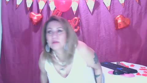 Snapshot of yayita_mature chatting on 02/09/25, 10:54 yayita online show from 02/09/25, 10:54