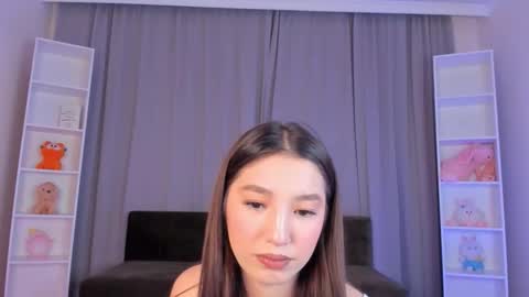 Jenny online show from 10/20/25, 01:11