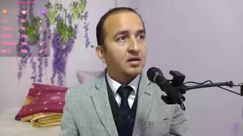 Snapshot of yazflor chatting on 09/28/25, 03:28 Hazzan y Greisy online show from 09/28/25, 03:28