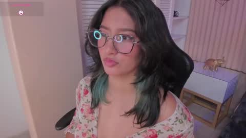 Yazmin online show from 03/04/25, 06:18