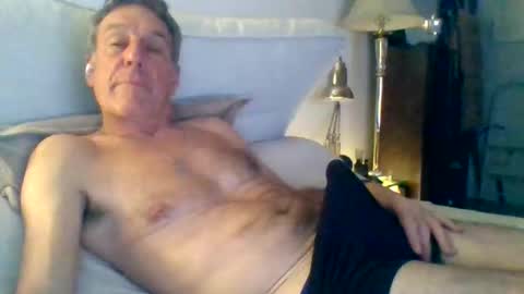 Snapshot of yeah_baby6988 chatting on 04/10/26, 05:12 yeah_baby6988 online show from 04/10/26, 05:12