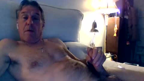 Snapshot of yeah_baby6988 chatting on 05/21/26, 05:47 yeah_baby6988 online show from 05/21/26, 05:47