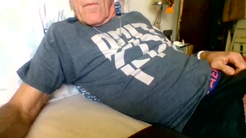 Snapshot of yeah_baby6988 chatting on 06/21/26, 10:45 yeah_baby6988 online show from 06/21/26, 10:45