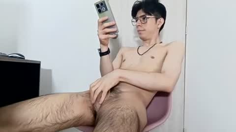 Yeffiehung online show from 06/17/26, 03:24