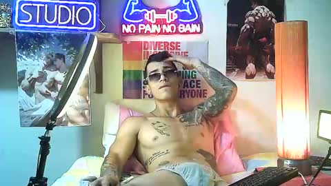 Snapshot of yeisoncastellanos1999 chatting on 09/27/25, 06:29 yeisoncastellanos1999 online show from 09/27/25, 06:29