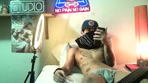 Snapshot of yeisoncastellanos1999 chatting on 02/10/26, 08:46 yeisoncastellanos1999 online show from 02/10/26, 08:46