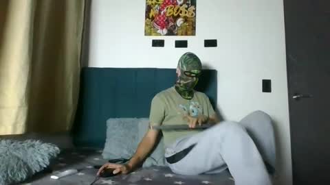 yeisongomezz online show from 09/15/25, 05:07