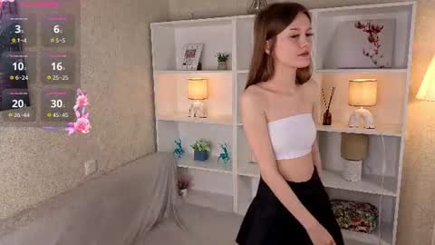 Snapshot of yelenaolaya chatting on 06/14/26, 01:14 Kate online show from 06/14/26, 01:14