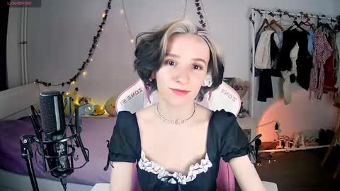 Liya online show from 03/02/25, 05:47
