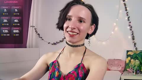 Liya online show from 09/21/25, 02:19