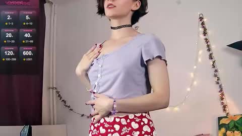 Liya online show from 10/08/25, 03:42