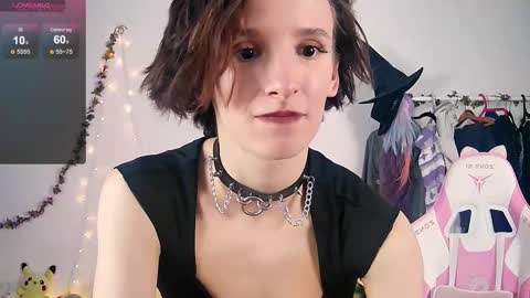 Liya online show from 10/10/25, 03:33