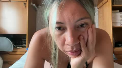 yenlo01 online show from 07/07/26, 12:31