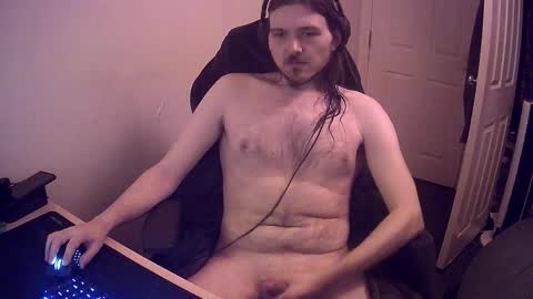 Snapshot of yeovil_alex chatting on 10/28/25, 06:21 Alex online show from 10/28/25, 06:21