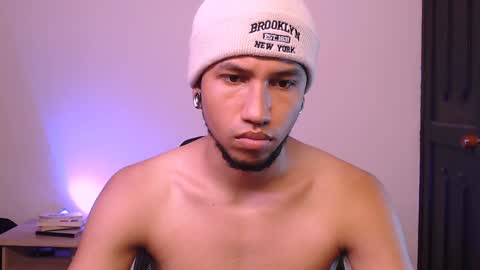 Snapshot of yerfon_s1 chatting on 01/10/25, 12:59 Yeff ind. model online show from 01/10/25, 12:59