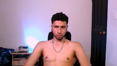 Snapshot of yerfon_s1 chatting on 01/17/25, 10:45 Yeff ind. model online show from 01/17/25, 10:45