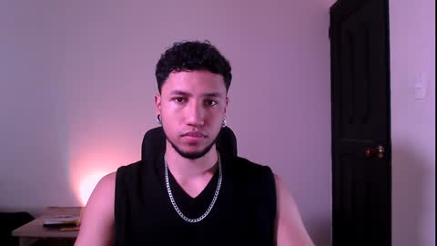 Snapshot of yerfon_s1 chatting on 01/28/25, 07:00 Yeff ind. model online show from 01/28/25, 07:00