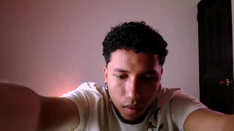 Snapshot of yerfon_s1 chatting on 02/14/25, 12:09 Yeff ind. model online show from 02/14/25, 12:09