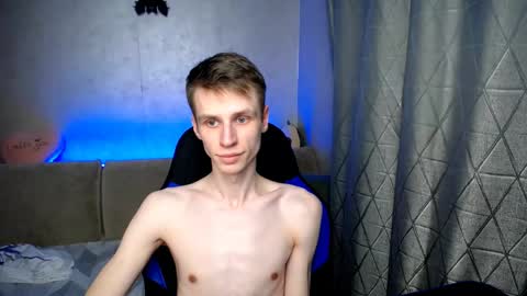 Snapshot of yes_cute_boy_ chatting on 03/06/25, 06:05 Eden online show from 03/06/25, 06:05