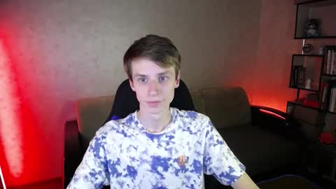 Snapshot of yes_cute_boy_ chatting on 10/12/25, 06:40 Eden online show from 10/12/25, 06:40