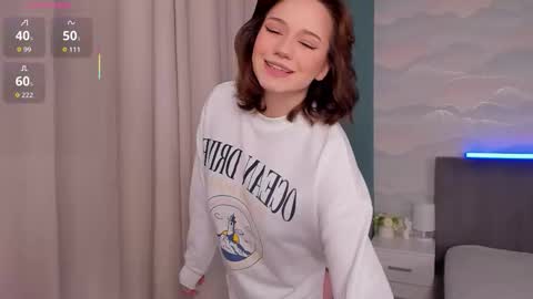 eva online show from 10/03/25, 10:29